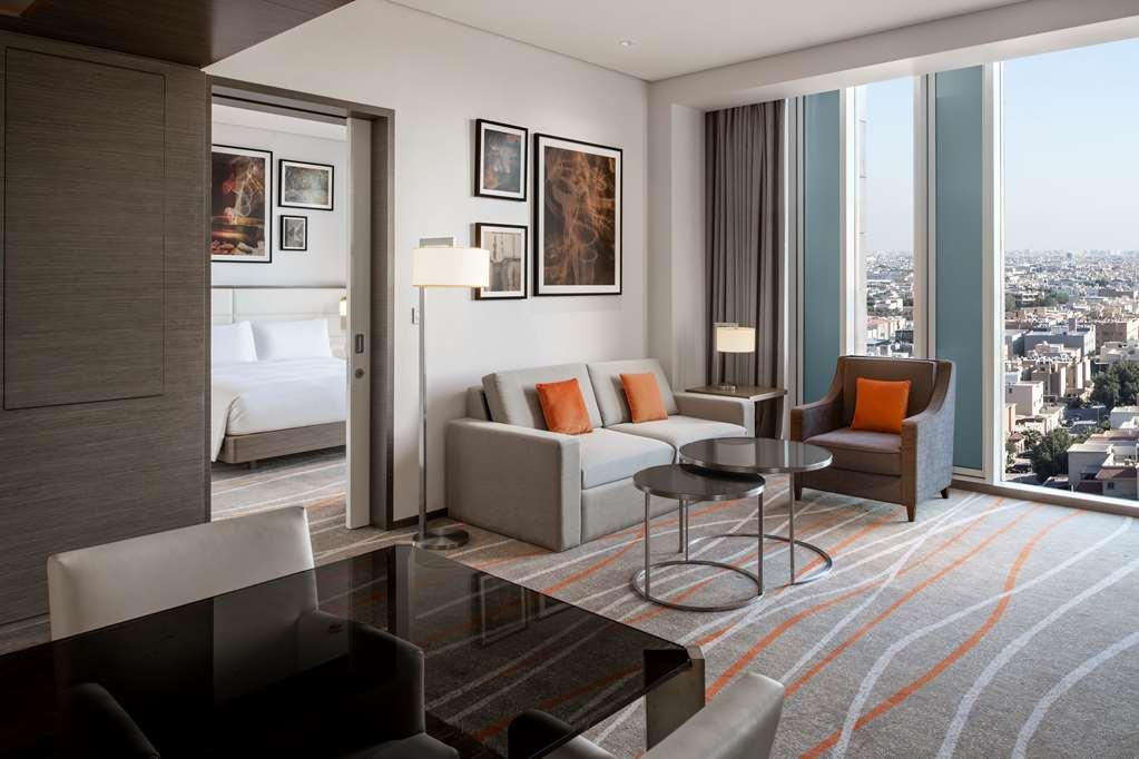 Doubletree Suites By Hilton - Riyadh Financial District Chambre photo