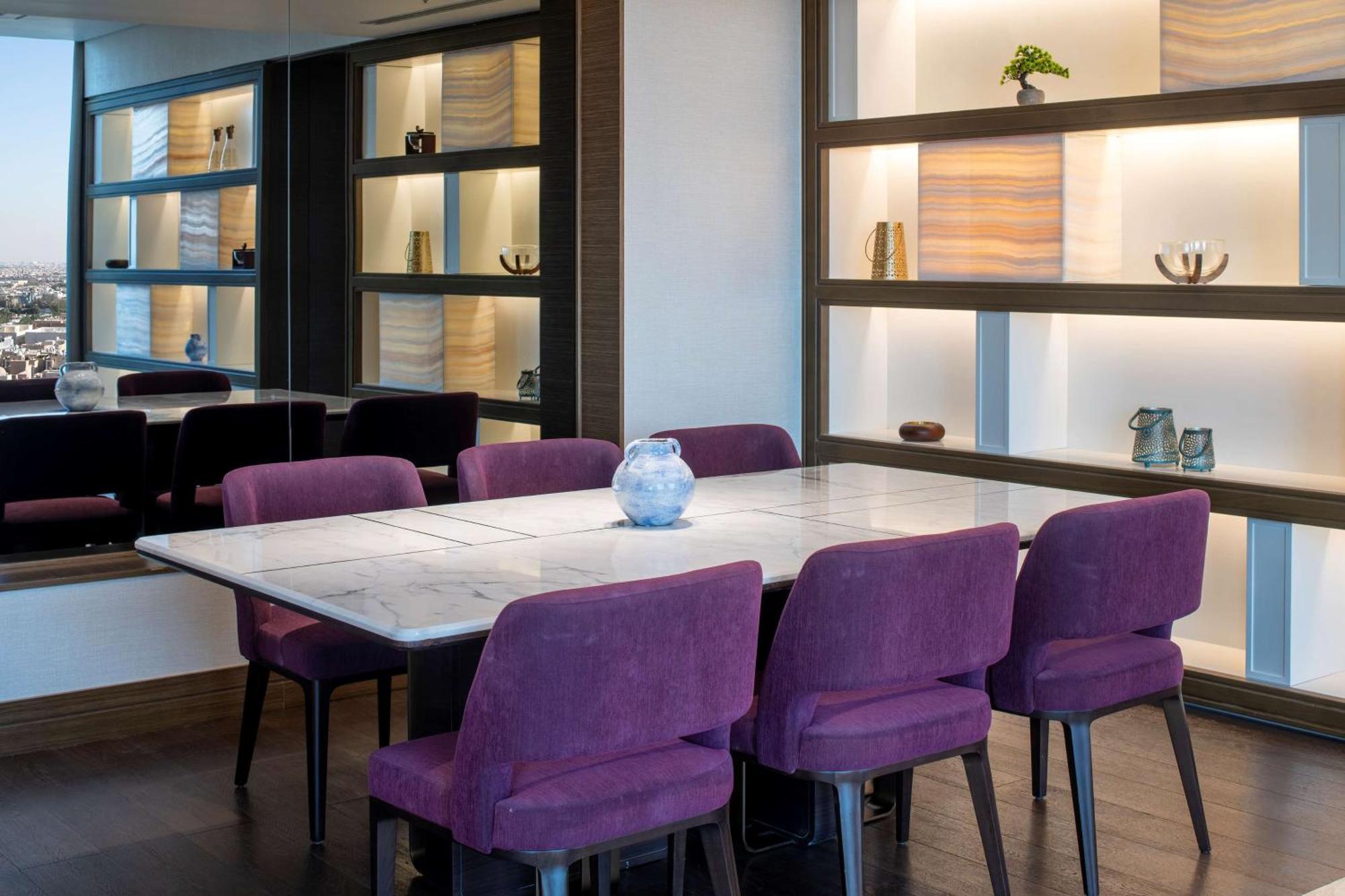 Doubletree Suites By Hilton - Riyadh Financial District Extérieur photo