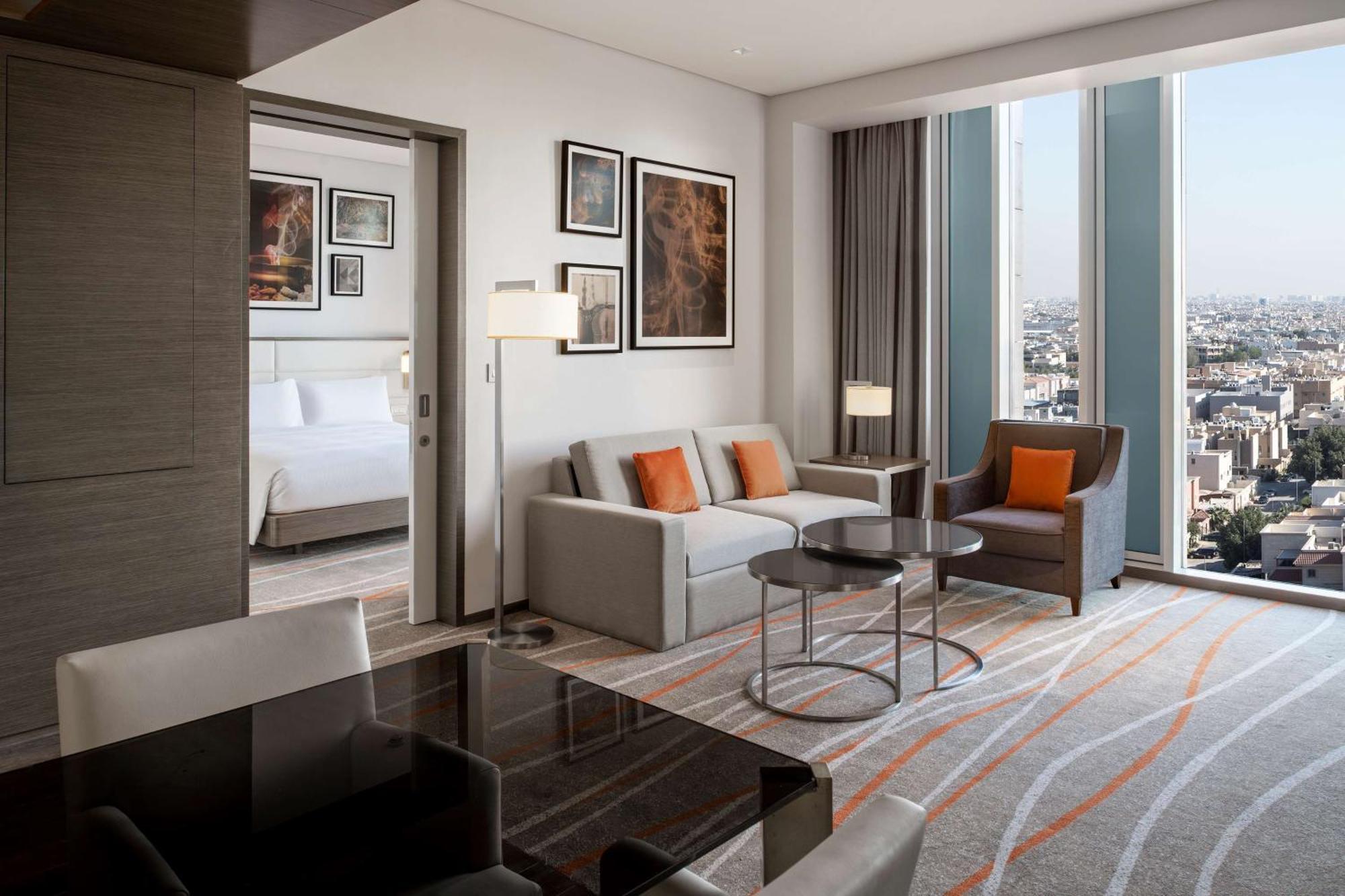 Doubletree Suites By Hilton - Riyadh Financial District Extérieur photo